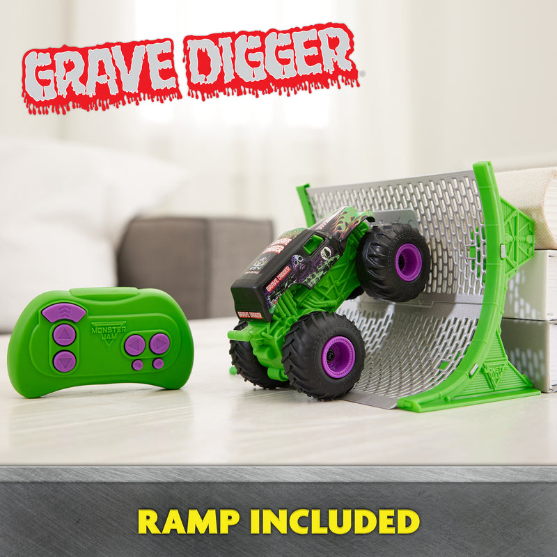 Monster Jam, 1:64 Scale Grave Digger RC Monster Truck