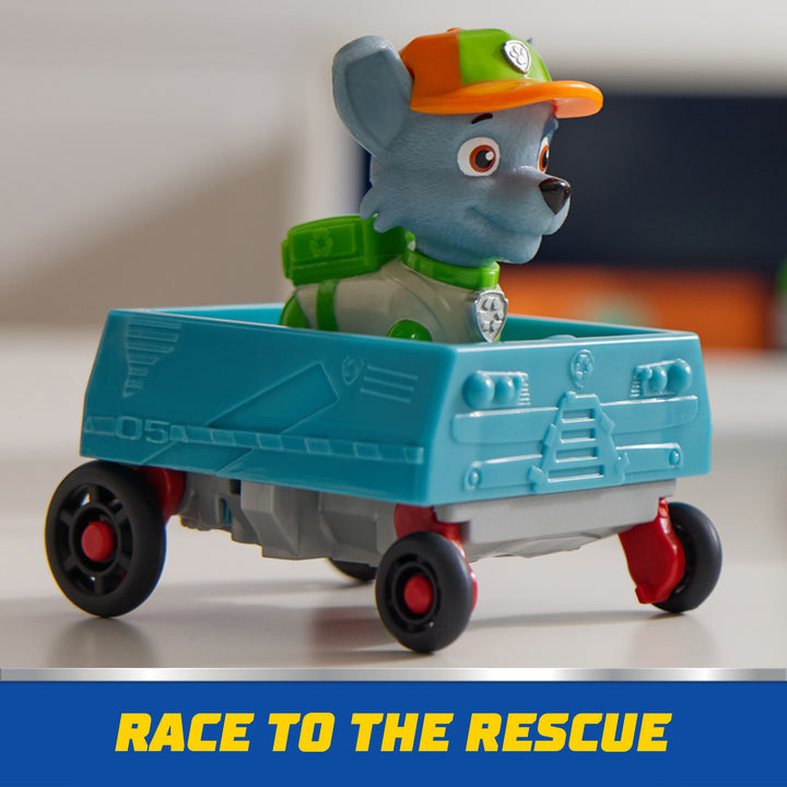 Paw Patrol Patrulla Canina – Vehículo De Rescate De Bomberos Rocky Con Garra Agarradera Y Figura De 5 Cm, Juguete Para Niños +3 Años