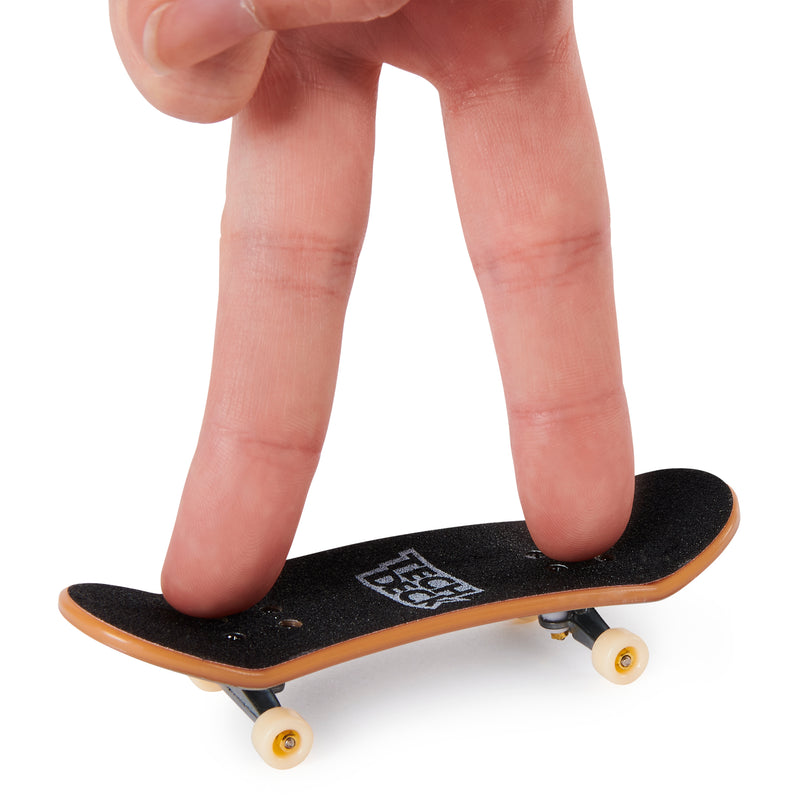 Tech Deck, Ultra DLX Fingerboard 4-Pack, Element Skateboards