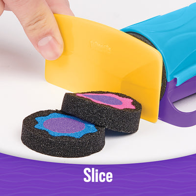 Kinetic Sand, Slice N’ Surprise Set